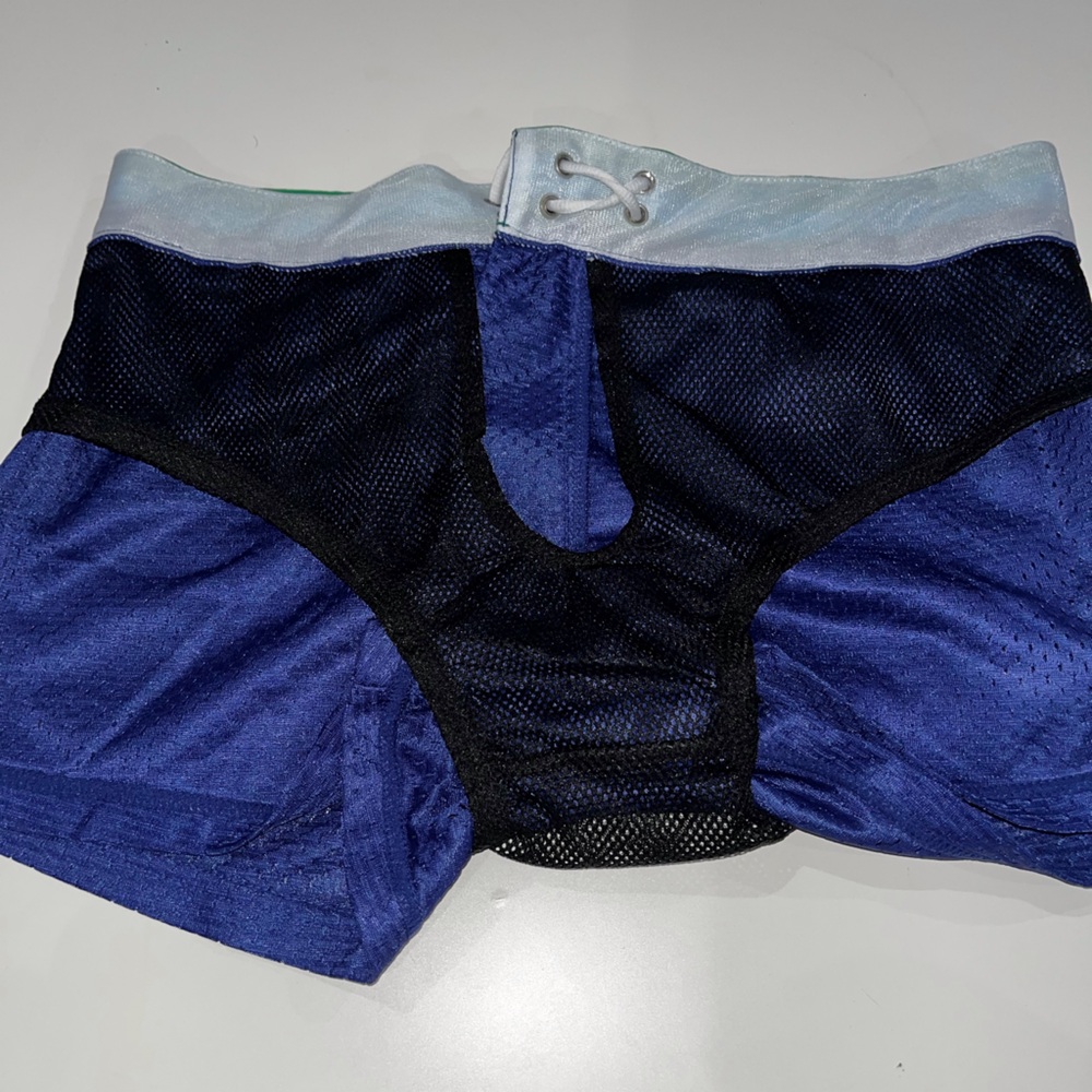 Body Tech Short Trunks - Picture 4 of 6